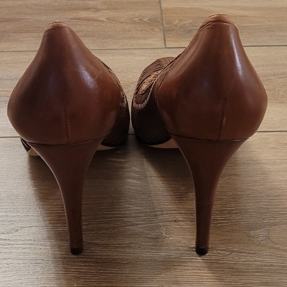 Cole Haan Woven Brown Leather Heels Size 9.5 - Picture 4 of 6